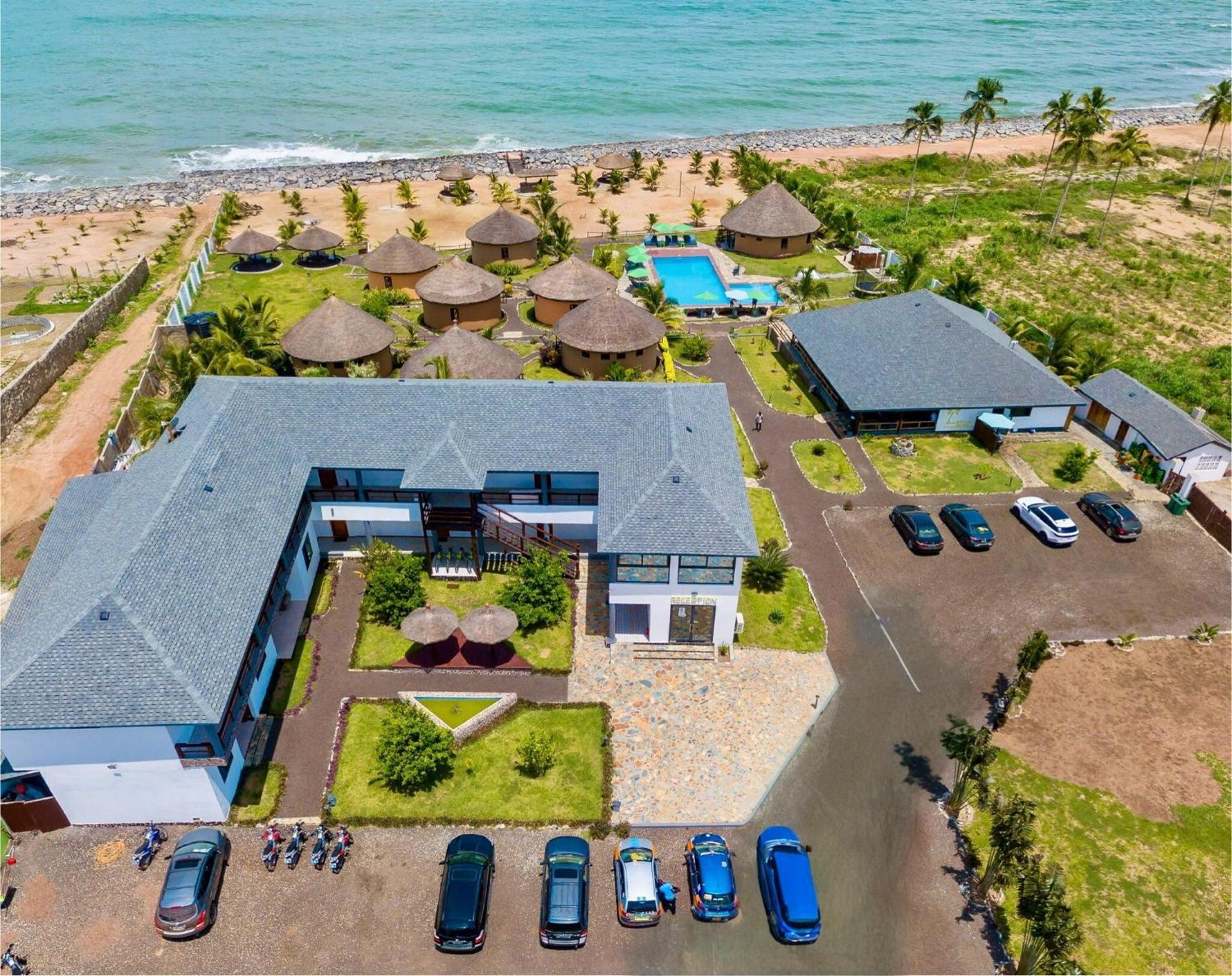 Lemon Beach Resort Elmina Екстер'єр фото