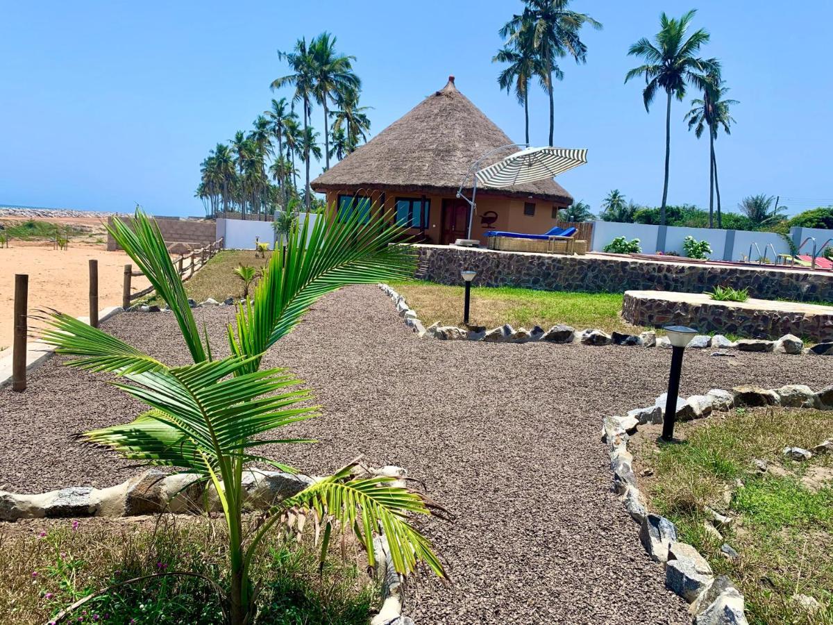 Lemon Beach Resort Elmina Екстер'єр фото